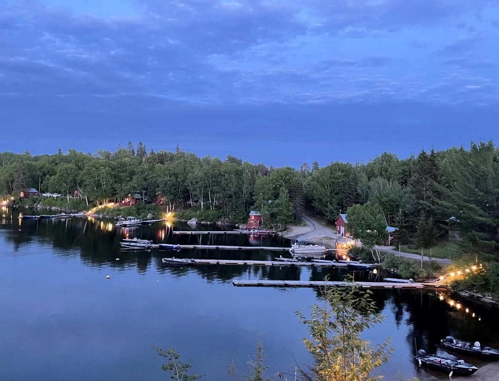 Dorval Lodge — photo 1