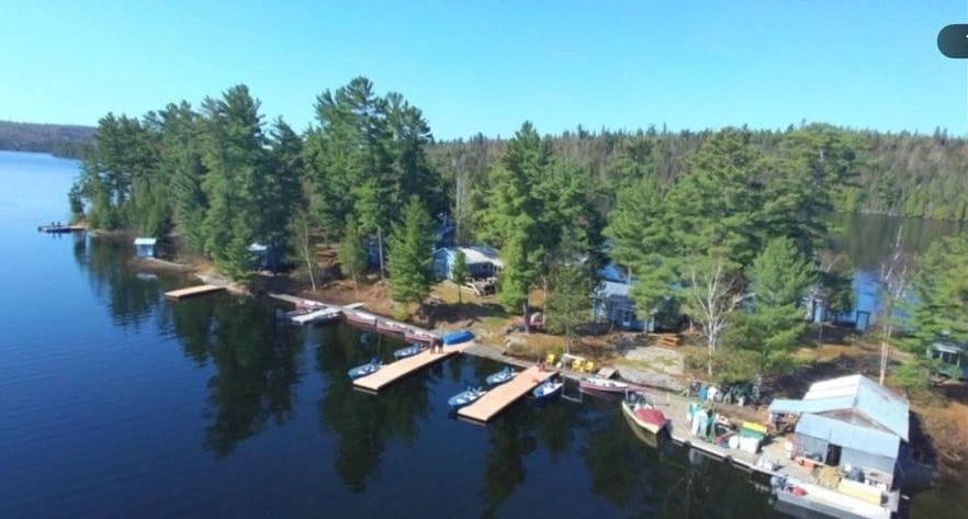 Camp des Grands Bois — photo 2